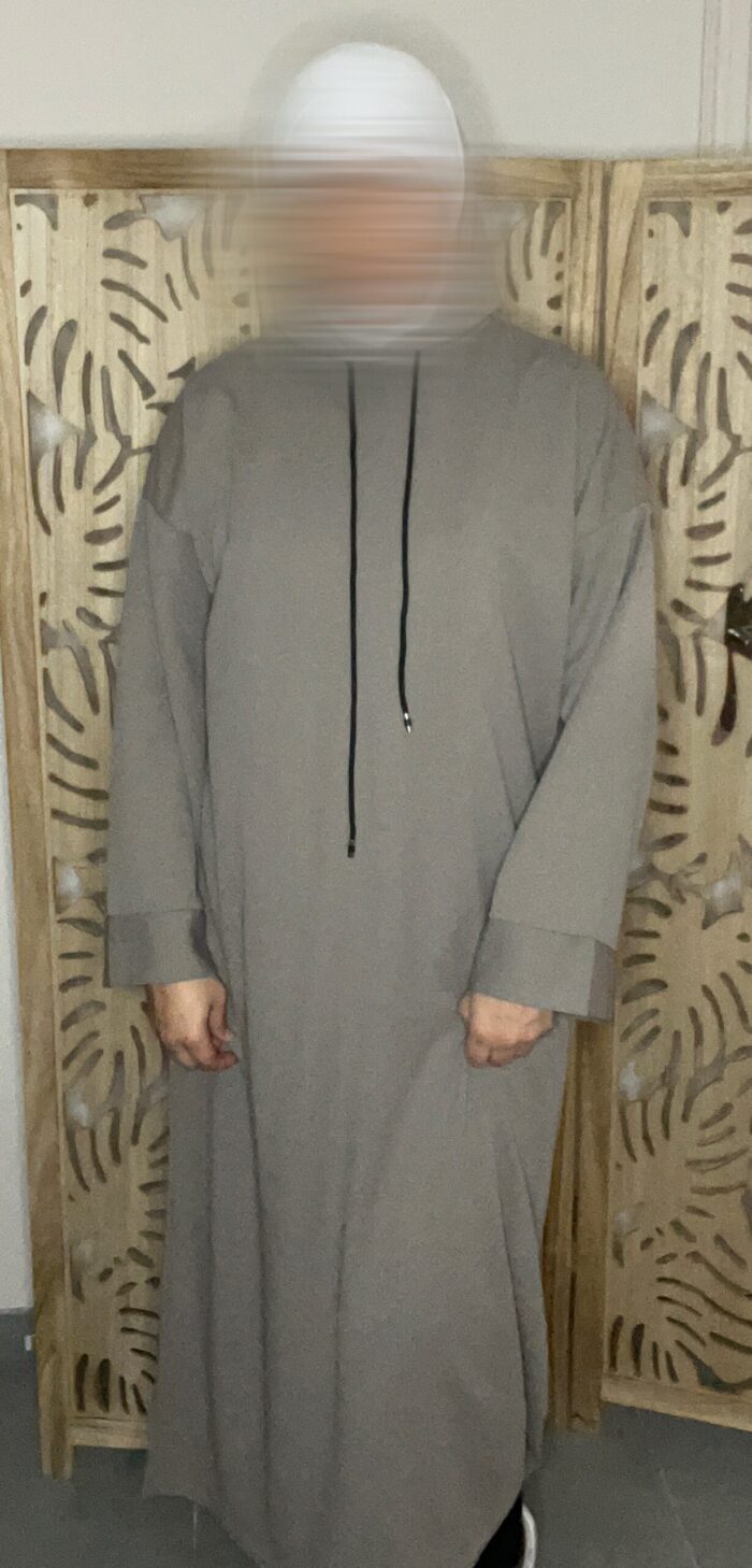 Robe Habiba – Image 2